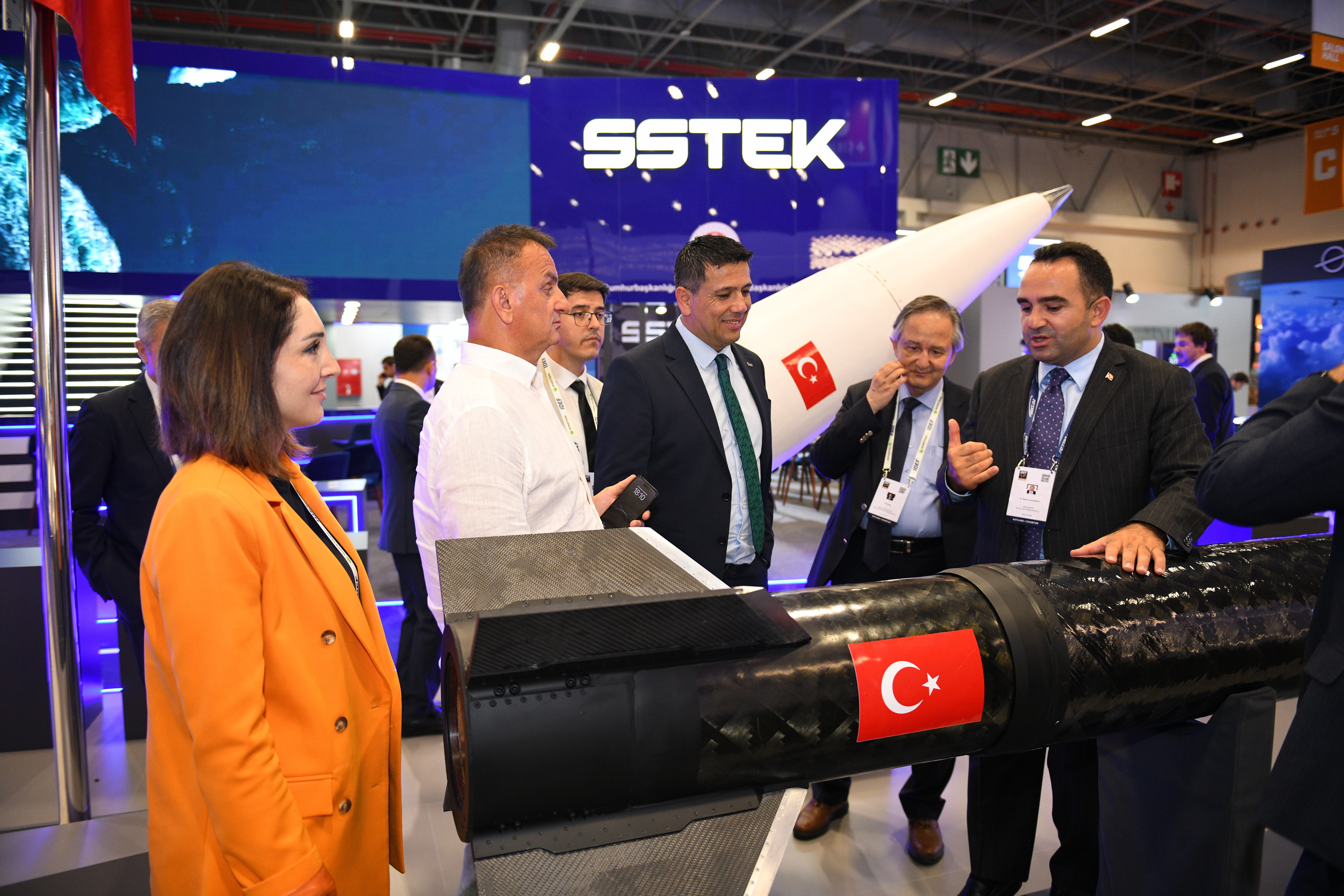 Within the scope of IDEF 2025, our General Manager Prof. Dr. Abdurrahman Akyol visited DeltaV Space Technologies General Manager Mr. Dr. Mehmet Kahraman at her stand